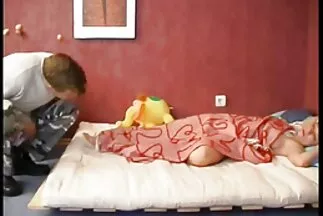 Trẻ trung, quyến phim sex girl xinh nhat ban rũ và cặp mông to mọng nước, cho thấy khả năng của cô ấy trong lồng.