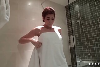 gai nhat ban dit nhau